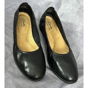 Clarks Collection Flexible Slip on Flats